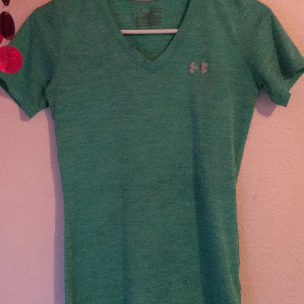Women's Under Armour Twist Tech V-Neck T-Shirt